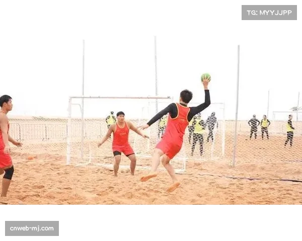 沙滩手球国际交流活动在湛江坡头奥体中心举行，中国国家队与匈牙利、香港队同场竞技